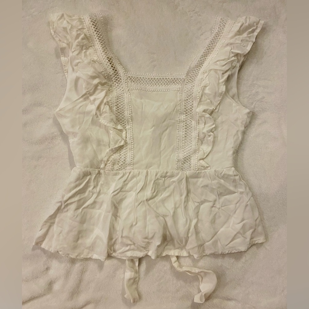 Jun & Ivy top!